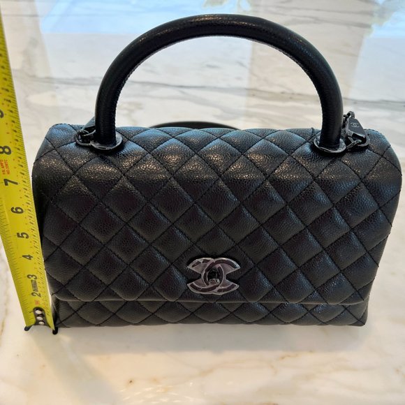 CHANEL 20A RARE BLACK ON BLACK MEDIUM FLAP BAG WITH HANDLE NWTS! - Picture 16 of 17